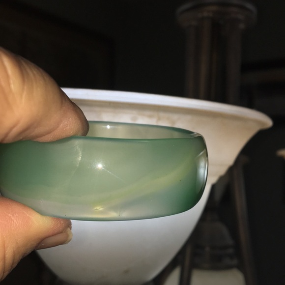Translucent real jade not mass produced, hand carved,sm wrist - Picture 3 of 5